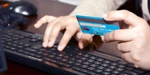 مستخدمو البطاقات البنكية غير ملزمين بدفع المصاريف الإضافية….إطلاق الدفع الإلكتروني لتسديد فواتير المياه 