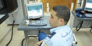 مسؤول شرطة الحدود الجوية لمطار هواري بومدين ينفي فصله من منصبه