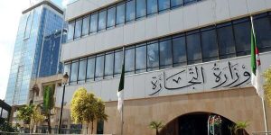 الوزارة تهدد بشطب المتماطلين… مهلة 5 أشهر لتجديد السجلات التجارية للمستوردين