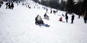 الثلوج تزف الشريعة عروسا وتوشحها البياض