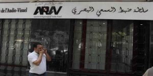 حمّلت الحكومة أسباب عجزها… سلطة ضبط السمعي البصري ترد على أويحيى