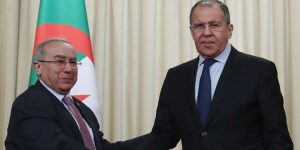 قال إن الرئاسيات ستجرى في ظروف جديدة.. لعمامرة من موسكو: بوتفليقة مستعد لتسليم مقاليد الحكم بكل وضوح وشفافية