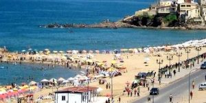 بومرداس.. توافد عدد كبير من المصطافين على الشواطئ