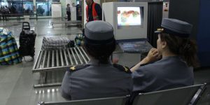 جمارك: إجراءات جديدة للتصريح بالعملة من طرف المسافرين