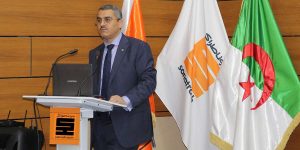  حكار: “سوناطراك ستستثمر 40 مليار دولار خلال 2022 إلى 2026 للحفاظ على قدرات الإنتاج”