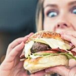 لعشاق الوجبات الدسمة.. 4 نصائح ضرورية بعد تناولها