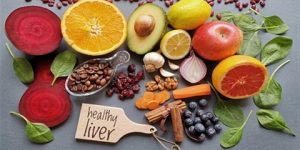 بينها زيت الزيتون.. أفضل 4 أغذية لصحة الكبد