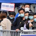 علماء أوبئة بالصين يتوقعون “تسونامي كورونا” مطلع عام 2023