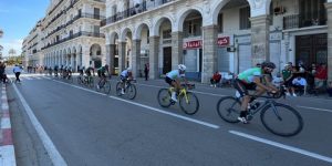 طواف الجزائر للدراجات ينطلق اليوم.. تنافس رياضي رائع عبر مسار مذهل