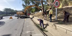 حملات تنظيف دورية وإخضاع أكثر من 100 وادٍ للتنقية.. العاصمة على قدم وساق لمنع حدوث الفيضانات