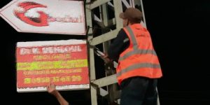 رفع الحواجز واللافتات وتحرير الأرصفة ببابا احسن