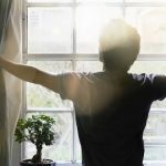 5  عادات صباحية يجدر التخلص منها