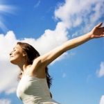 جديد الطب.. 25 دقيقة من أشعة الشمس يومياً للوقاية من أمراض القلب