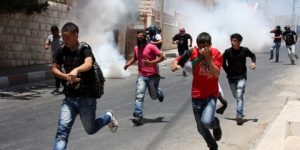 إصابات في الضفة الغربية والقدس…واقتحامات للاقصى