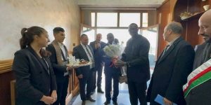 وزير الرياضة النيجيري سيكو دورو أدامو يؤكد: “الجزائر بإمكانيات هائلة وسندعم ملف تنظيمها كان 2025”