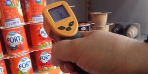 التخلص من مواد غذائية مجهولة المصدر بباب الوادي 