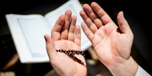 سؤال وجواب.. ما هي القواعد الثلاث التي تعينك على أمور الدين والدنيا ؟