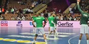 بعد إقصائهم من مونديال كرة اليد.. “الخضر” يتحولون للمشاركة في كأس الرئيس