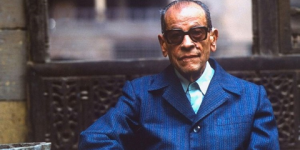 هدى نجيب محفوظ ترد على مصطفى الفقي: والدي لم يسعَ لجائزة نوبل