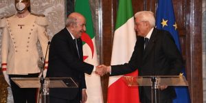 الرئيس الإيطالي يشيد بعمق علاقات الصداقة والشراكة مع الجزائر