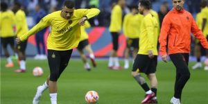 مستقبل مبابي يثير الرعب في سان جيرمان