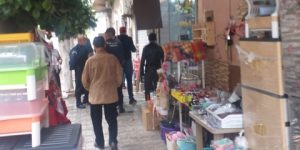 أميار براقي مطالبون بردع المستولين على الأرصفة