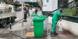 تنظيف اقبية بنايات سيدي امحمد من الحشرات و القوارض 