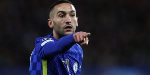 على خطى كريستيانو.. وجهة عربية تجذب اهتمام زياش في الشتاء