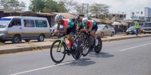 ستة جزائريين يراهنون على البوديوم