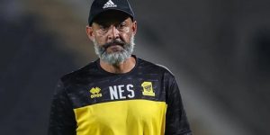 “ديلي ميل”: عائق وحيد يمنع نونو سانتو من تدريب ويست هام