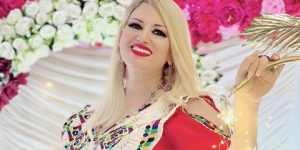 نجمة الأغنية القبائلية ثانينا تصرح لـ “الموعد اليومي”: لا يمكنني أن أعيد أغنية لفنان ما دون طلب الإذن منه