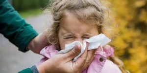 أثناء التقلبات الجوية- ما الملابس المناسبة لطفلك؟