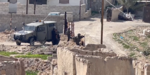 الاحتلال يواصل حصار أريحا وحوارة.. واشتباكات مسلحة في “عقبة جبر”