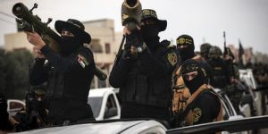 عرض عسكري للمقاومة بجنين.. والأسرى يواصلون التصعيد ضد الاحتلال