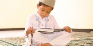 هيا نتعلم الآداب الإسلامية – للأطفال – أدب المسلم مع كلام الله عز وجل