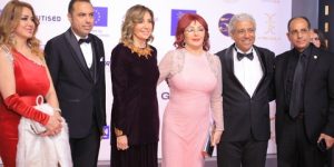 “مغنية روك الصحراء” رهان الجزائر في سباق الجوائز