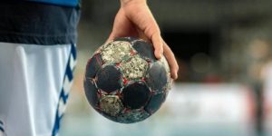  بطولة القسم الممتاز “رجال”.. اتحادية كرة اليد تعلن عن تركيبة المجموعتين