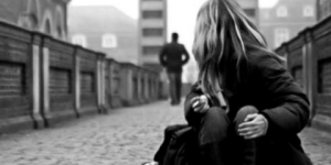 يا من لاذ بالإقرار