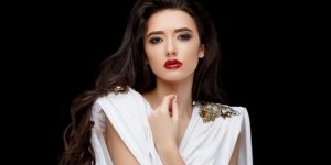 العناية بالنفس.. ألوان صبغات شعر بني لرمضان 2023