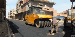 تعبيد شوارع حي خولالي بالكاليتوس