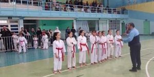 بقاعة الحمامات بالعاصمة.. مشاركة 206 مصارع في رياضة الكاراتي دو 