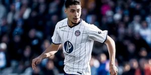 رئيس نادي تولوز يؤكد احتفاظه بخدمات شايبي