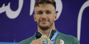 الاتحادية الجزائرية للسباحة ترد على جواد صيود