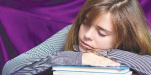 المراهقون والحرمان من النوم