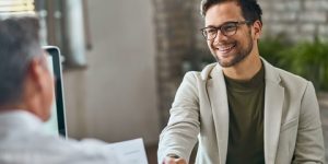  ما هي مقومات الصحة النفسية ؟