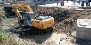 نحو توسيع الطريق وتهيئة الوادي بخرايسية