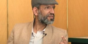 الممثل والكاتب فتحي كافي يتأسف للخلافات التي تنخر الساحة الفنية