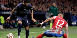 الظهير الأيسر الدولي البرازيلي لينان لودي يؤكد: “محرز هو أصعب لاعب واجهته في مسيرتي الكروية”