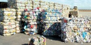 اتفاقية مع 80 مؤسسة تربوية لاسترجاع الورق بوهران