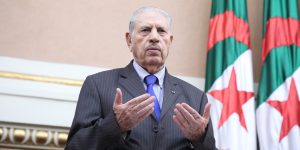 قوجيل يعزي في وفاة المجاهد خالي عمر